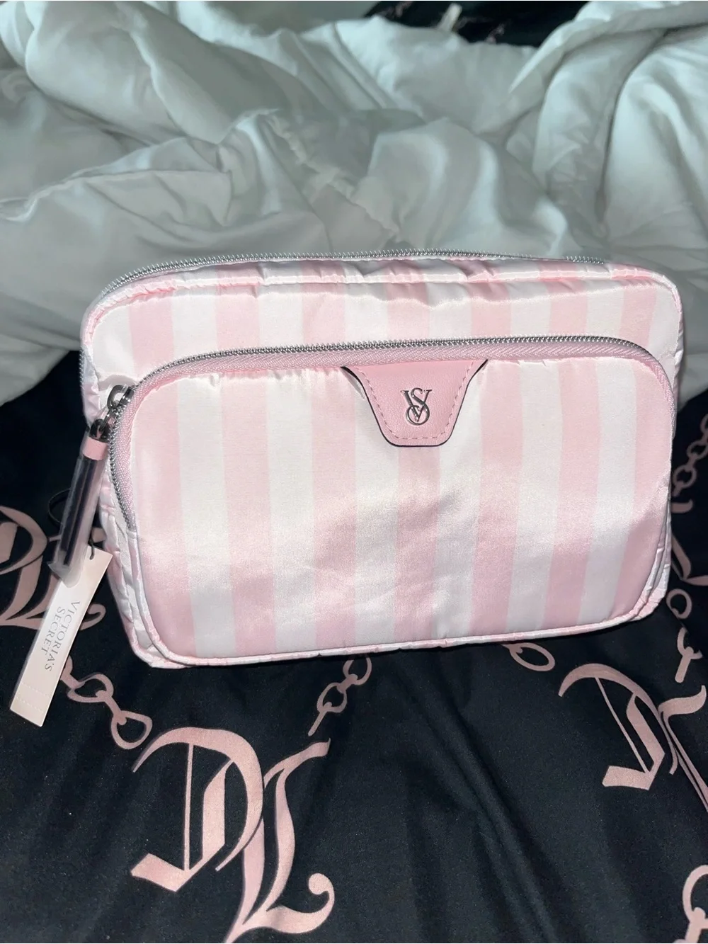 NWT Victoria’s Secret Makeup Bag